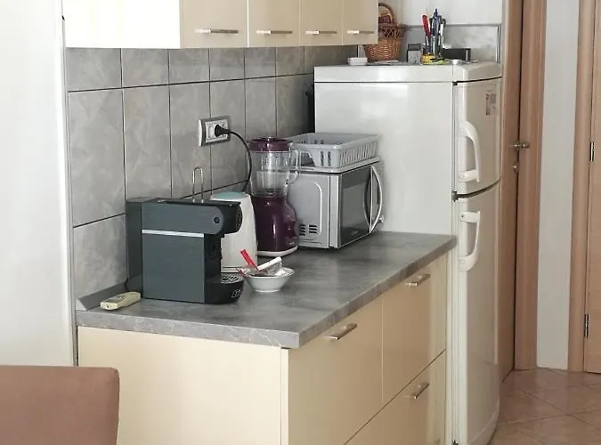 And Cozy Two Single Bed スプリト