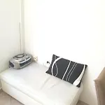 And Cozy Two Single Bed Сплит